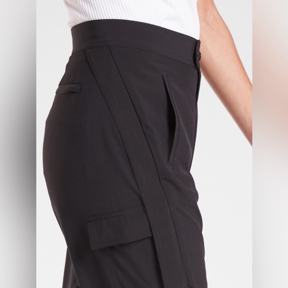 Athleta Uptown Ankle Pant Size 6 - Picture 3 of 14